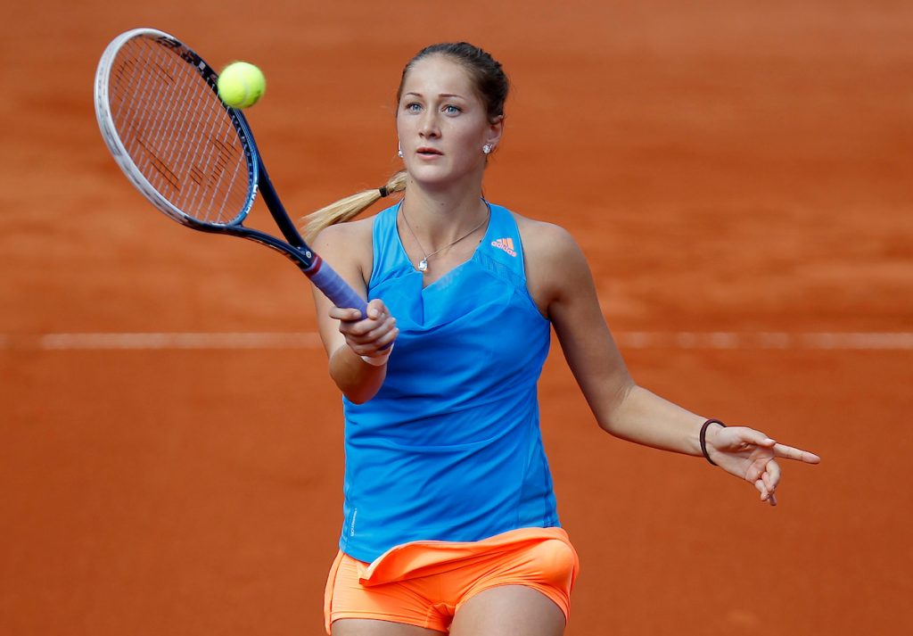 EMOTIVNA PORUKA BOJANE JOVANOVSKI NOLETU: Bacali su nam bombe na glavu, seti se noža u leđa Moniki, ali nam je Tesla jednom davno rekao…