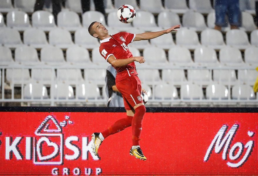 NEMA MESTA KOD PIKSIJA, ALI U ŽUTO-CRNOM BLISTA Gaćinović vodi AEK ka podvigu na jugu Engleske (VIDEO)