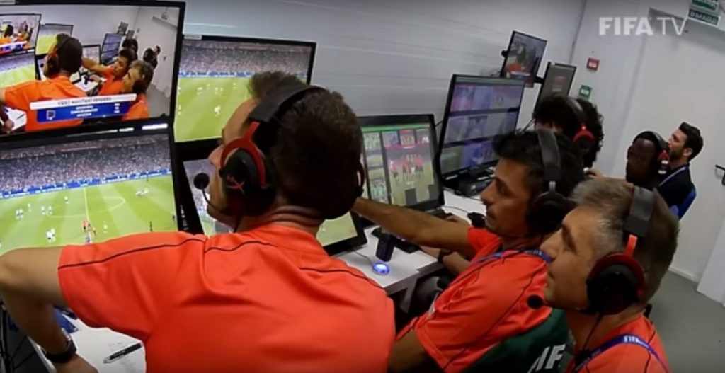 „SLEPILO“ U FSS Bez VAR tehnologije na meču Crvena zvezda – Radnički… Polovina uređaja u kvaru!