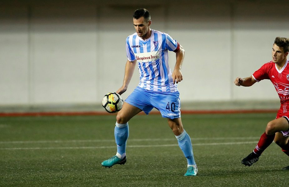 POTVRĐENO PISANJE MAXBET SPORTA Iskusni štoper napustio Čukarički posle samo tri meseca i zadužio opremu Spartaka (FOTO)