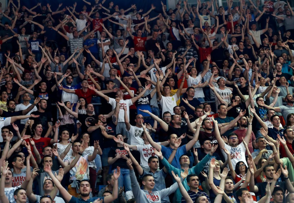 „Delije“ ovacijama pozdravile Bećkovića! (VIDEO)