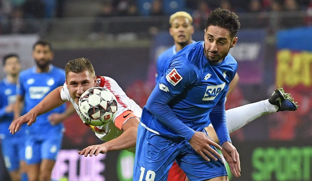 POMRAČENJE Nekadašnji igrač Liona i Intera uhapšen jer je hteo da zadavi 15-godišnju sestru!