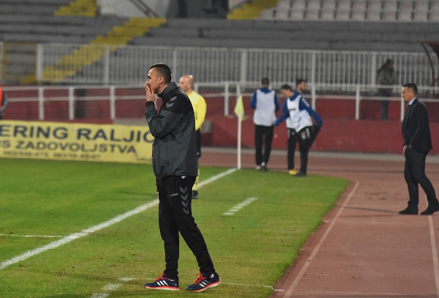 SAOPŠTENJE IZ NIŠA Dragan Šarac ima puno poverenje rukovodstva Radničkog