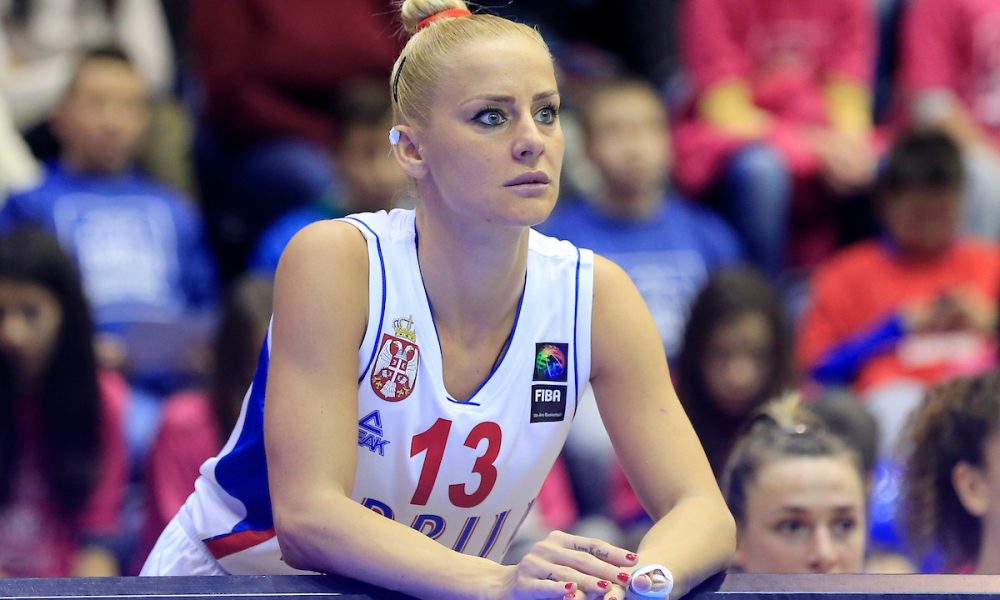 Milica Dabović: Nekada si se klela u Partizan!