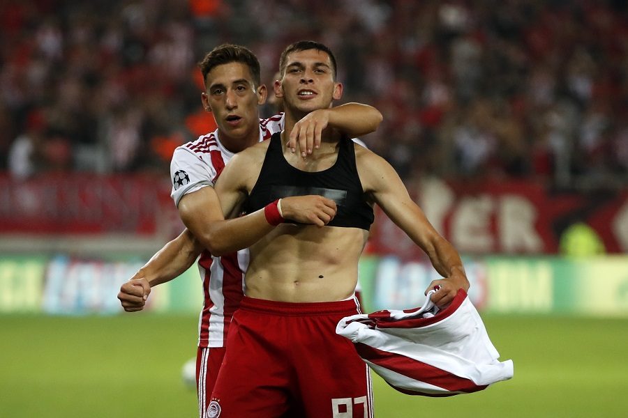 TRKA JE STARTOVALA Krilni napadač bira Zvezda ili Španija…