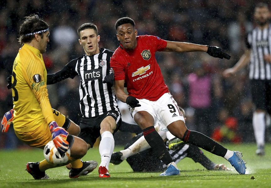 „EKSPLOZIJA“ U ATINI Napadač Mančester junajteda oblači dres AEK-a!