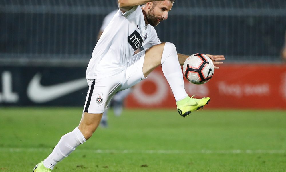 NIJE ZA „STARO GVOŽĐE“ Penzija ni na vidiku, „Bambi“ dobio ponudu vicešampiona