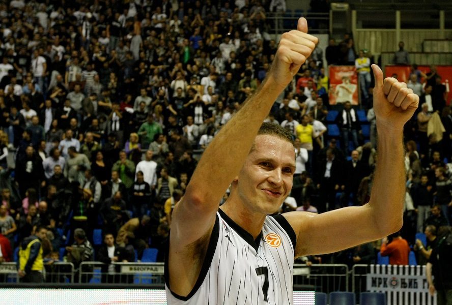 Podsećanje: Dan ushićenja i silnog razočaranja „grobara“ (VIDEO)