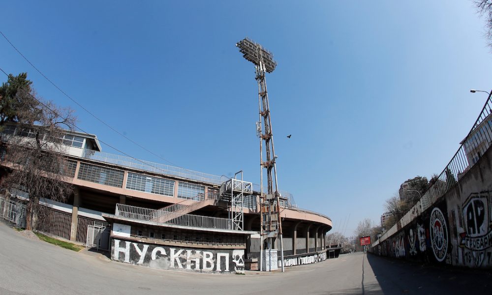 POJAVIO SE NAJOZBILJNIJI KANDIDAT ZA KLUPU PARTIZANA Osvojio titulu sa slavnim klubom iz Poljske, sada ga je spasio sramote!