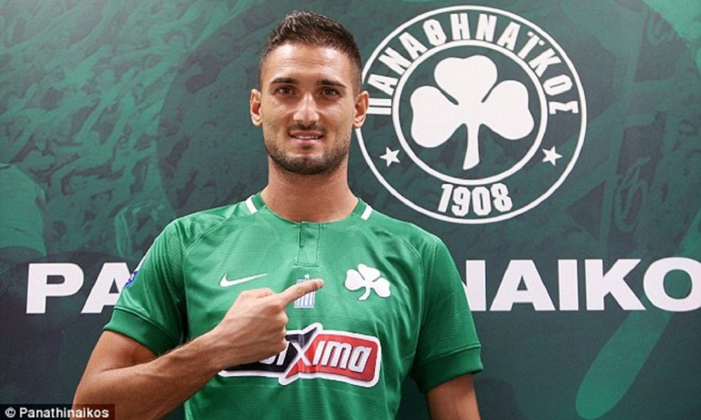 NAPADAČ KOJI JE PREGOVARAO SA ZVEZDOM: Verujem da mogu da igram za Mančester junajted!