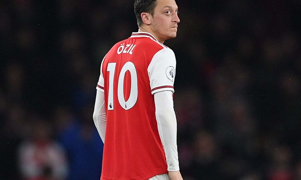 SUNOVRAT Bio je prvak sveta, igrao za Real i Arsenal, sada ide u drugu ligu