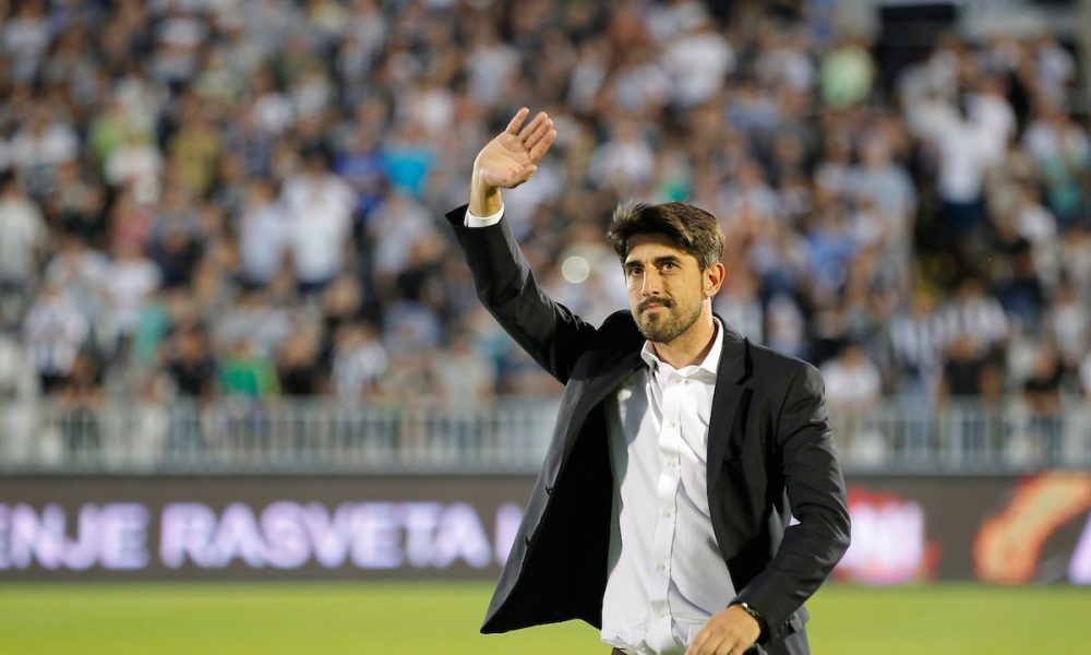 Veljko Paunović na meti kluba iz Čempionšipa