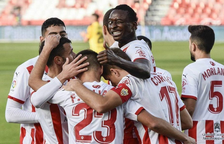 KAO U CRNO-BELOM Sadik na debiju postigao gol!