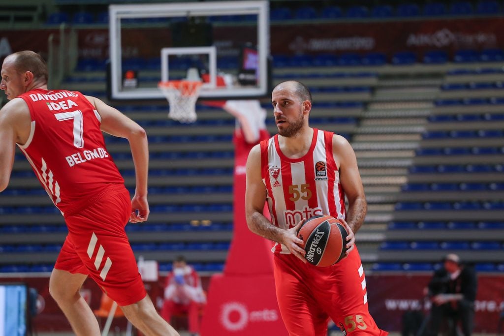 Španac ne zaboravlja Arenu i „Delije“: Brutalno guraju tim, tamo nije najbezbednije! Saša je morao da dođe