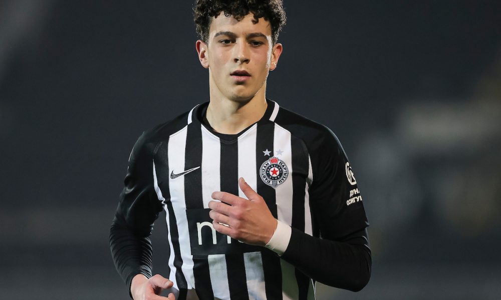 BUDI DEO CRNO-BELIH Partizan te zove da ostvariš snove