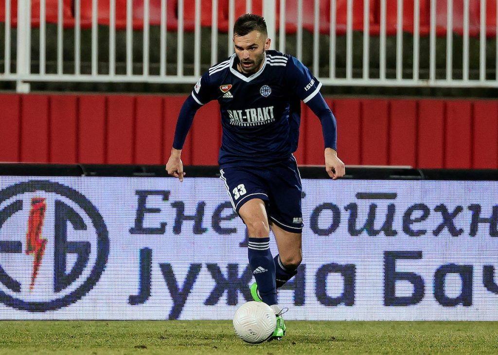 NIŠLIJE SE POJAČAVAJU Novi ugovor za Petkovića! Štoper Zvezde na meti Radničkog