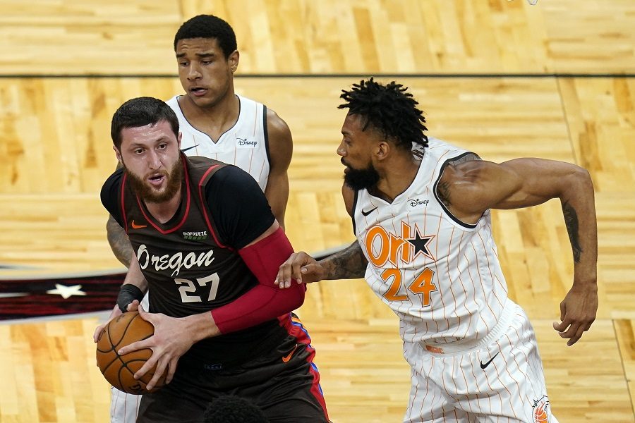 NAJGORI U ISTORIJI NBA Jusuf Nurkić oborio negativan rekord… Statistika mu je jeziva