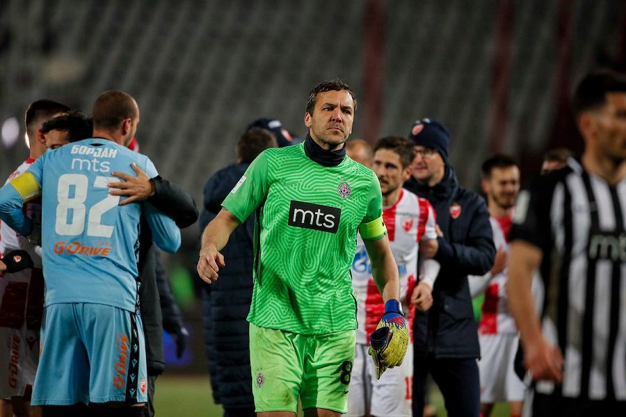 STOJKE SE SETIO JEZIVE NOĆI U ĐENOVI: Možda me ne bi ubili, ali bih sigurno imao neke posledice! Možda su bili pripiti ili nadrogirani, osetio sam šta se sprema… (VIDEO)