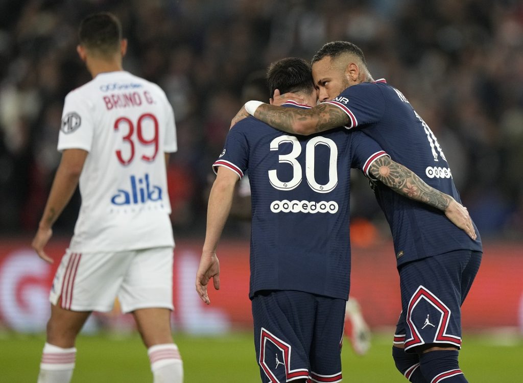 RASULO U DOSKORAŠNJEM RAJU Još jedna superzvezda napušta Pariz, ali nije jedina!