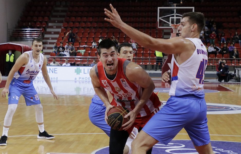 KO KAŽE DA MITROVIĆ NE MOŽE DA POGODI IZ DALJINE? Lukina trojka uz zvuk sirene (VIDEO)