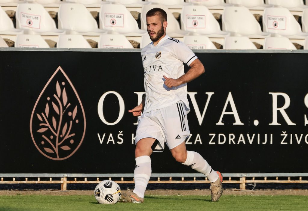 POTVRĐENO PISANJE MAXBET SPORTA Defanzivac Čukaričkog seli se u Moskvu