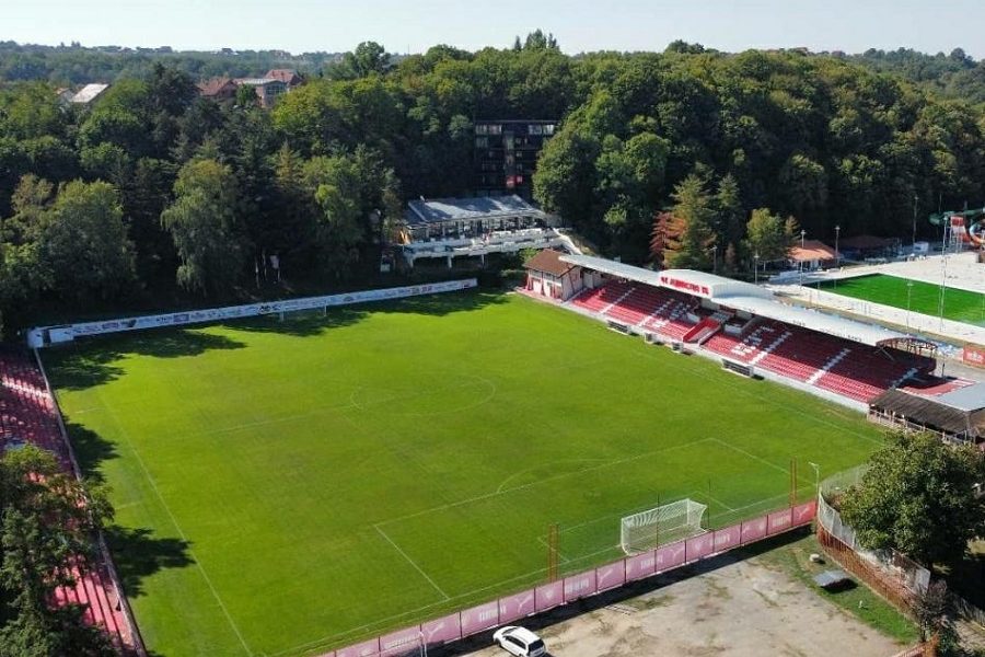 JEDINSTVO NIŽE POJAČANJA KAO NA TRACI Bivši fudbaler Sautemptona stiže na Ub! (FOTO)