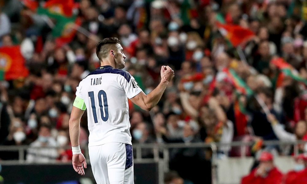 MOGU ZAJEDNO Na zvaničnom profilu Mundijala osvanuli zagrljeni Tadić i Džaka (FOTO)