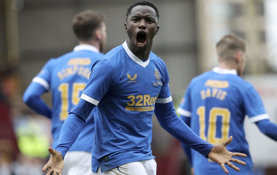 ŠAMPION NA KOLENIMA Rendžers održao Seltiku čas fudbala u „Old firm“ derbiju (VIDEO)