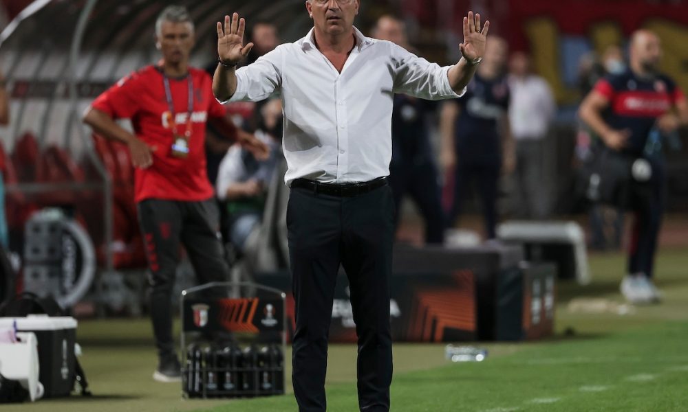 Portugalac seo na klupu Olimpijakosa! Prvi meč u Atini protiv TSC-a