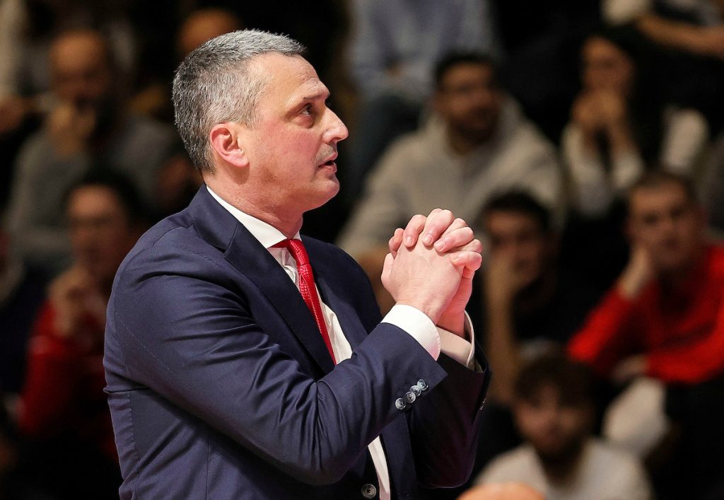 Problemi za Radonjića! Zvezda pred Albu oslabljena kao nikad ove sezone