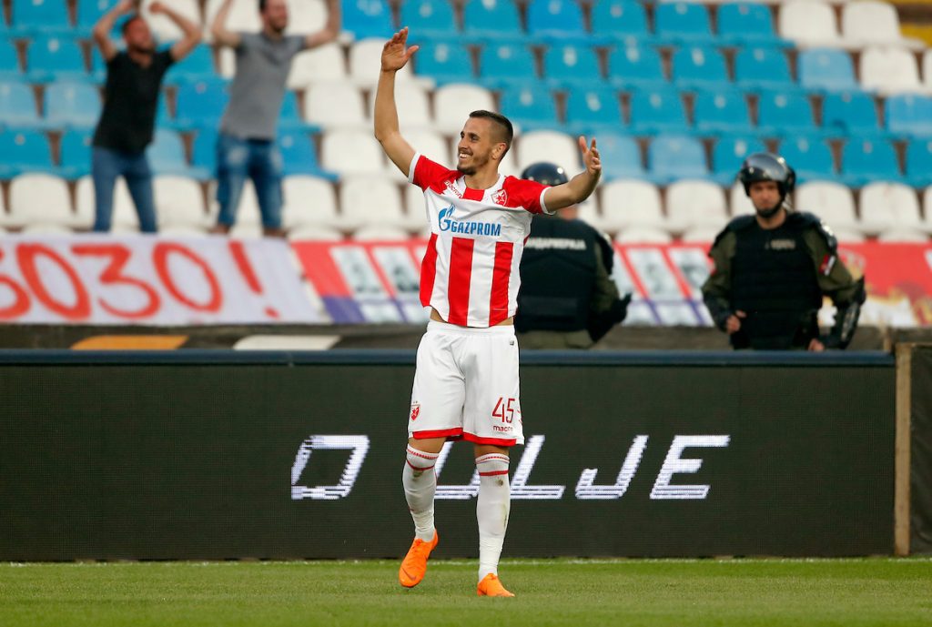 SAZNAJEMO Pusta želja… Umesto u Zvezdu, Pešić ide u Englesku!