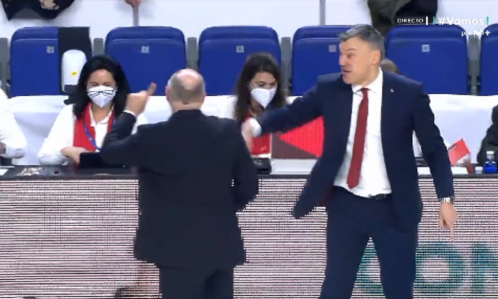 VRUĆE JE BILO NA „EL KLASIKU“ Žučna rasprava Lasa i Jasikevičijusa, bez rukovanja na kraju (VIDEO)