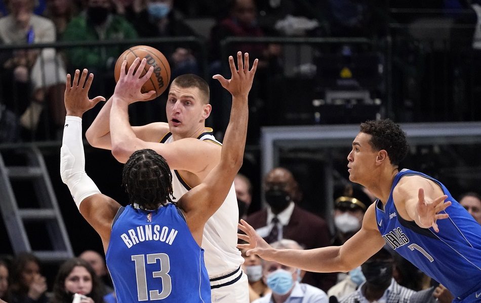 Jokić briljirao u porazu Denvera, Bjelica uspešniji od Karija!