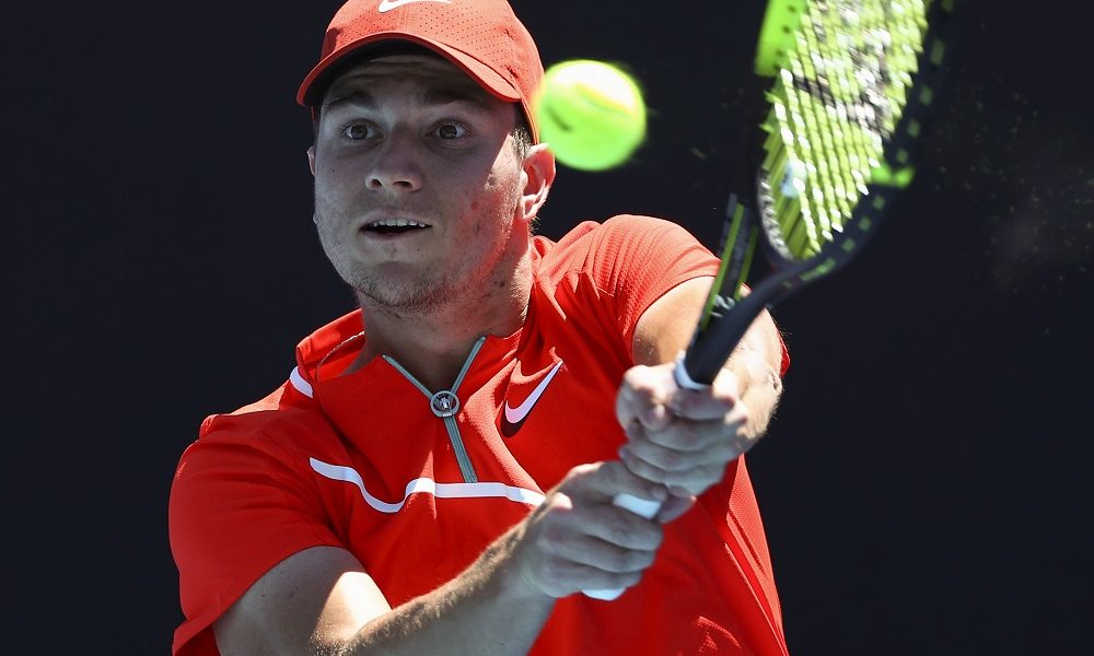 AO Kecmanović ubedljiv na putu ka trećem kolu, poraz Lajovića