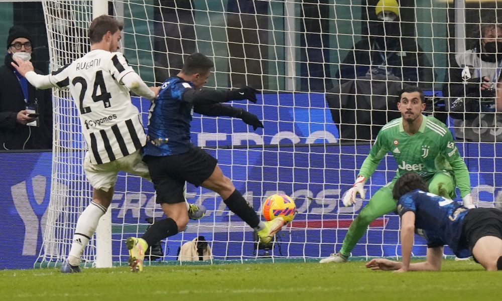 Sančez u 120. minutu za prvi trofej Intera u sezoni!