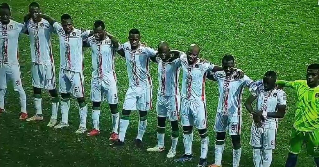 TRAGIKOMEDIJA Ni himnu nisu umeli da puste!