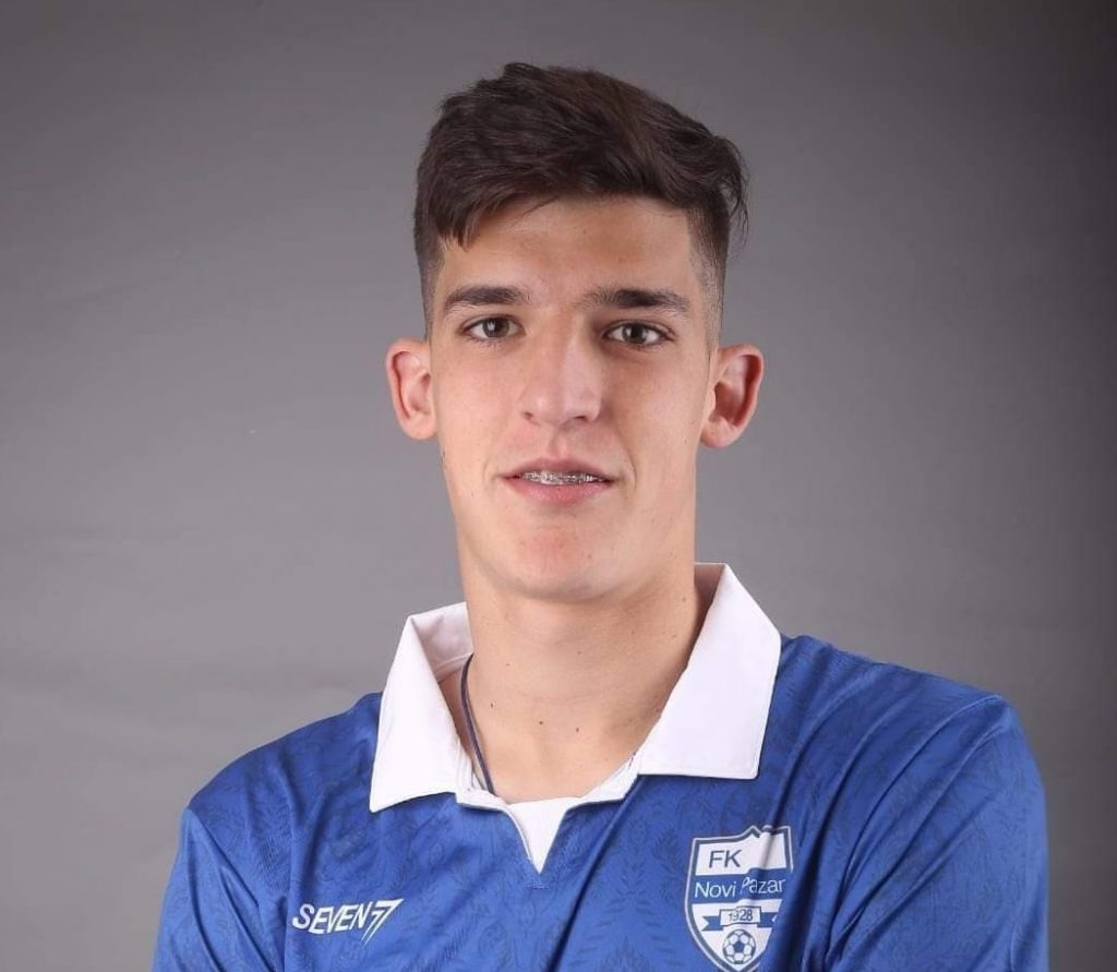 Novo (staro) lice u Novom Pazaru, Slobodan Rubežić opet u plavom dresu