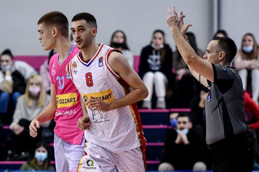 ŽIVOT PIŠE ROMANE Košarkaš Borca presudio Megi, tačno godinu dana posle povrede koja je mogla da mu uništi karijeru!