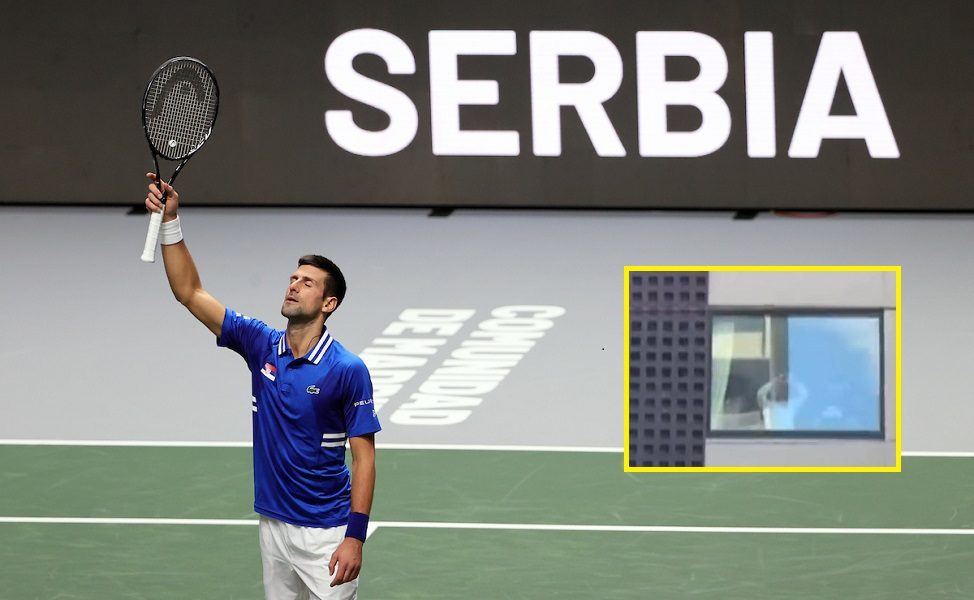 PRVI SNIMAK Nole iz hotelske sobe pozdravlja srpske navijače (VIDEO)