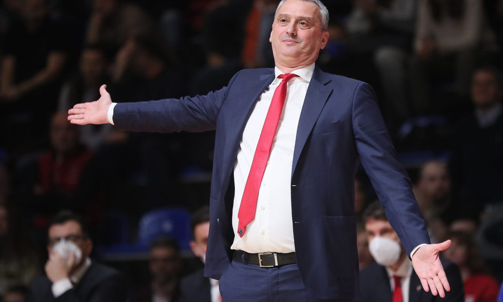 DŽABE ŠTO JE LEGENDA KLUBA Ovo je grafit „varvara“ kojim su „zabranili“ dolazak Radonjića u Budućnost