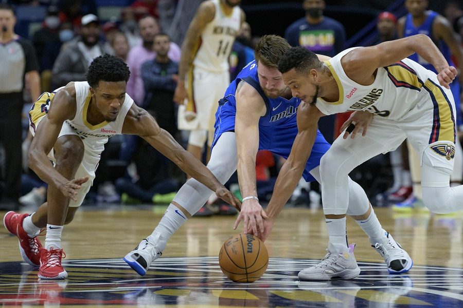 NASTAVLJA DA REŠETA Dončić ubacio 49 poena Nju Orleansu (VIDEO)