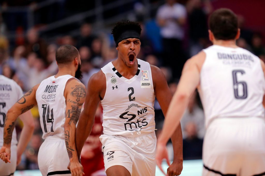 BURNO U NIŠU Šuterski obračun „Panter – Džons“ i Smailagićeva povreda obeležili prvo poluvreme!