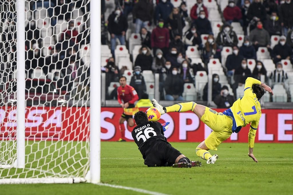 JUVENTUS JE KUPIO PREDATORA Vlahović pogodio za duel arhineprijatelja u polufinalu Kupa Italije! (VIDEO)