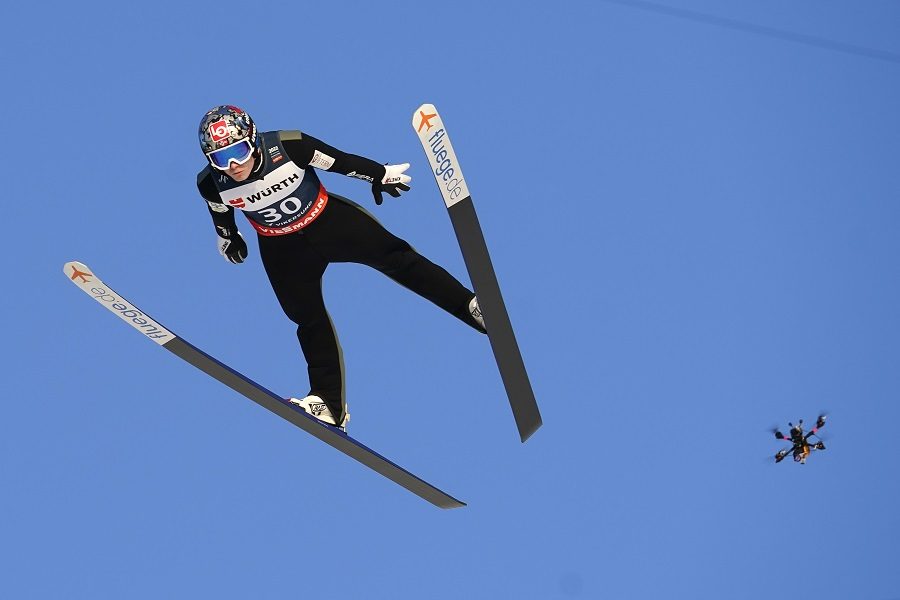 Lindvik svetski šampion u skijaškim letovima