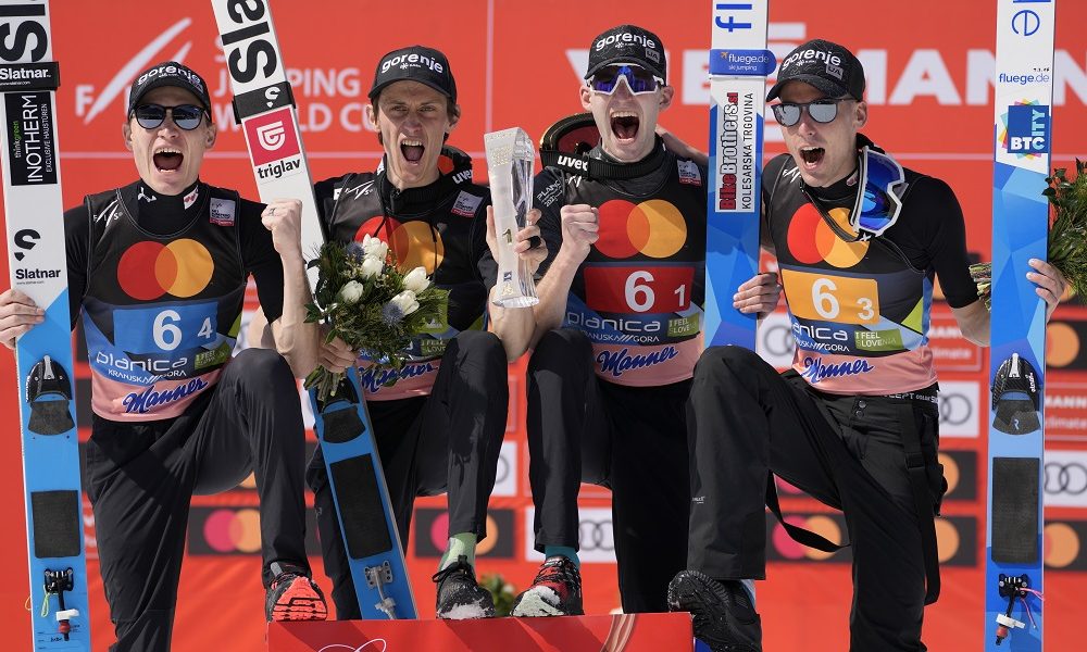 Pobeda Slovenije u timskim letovima na Planici