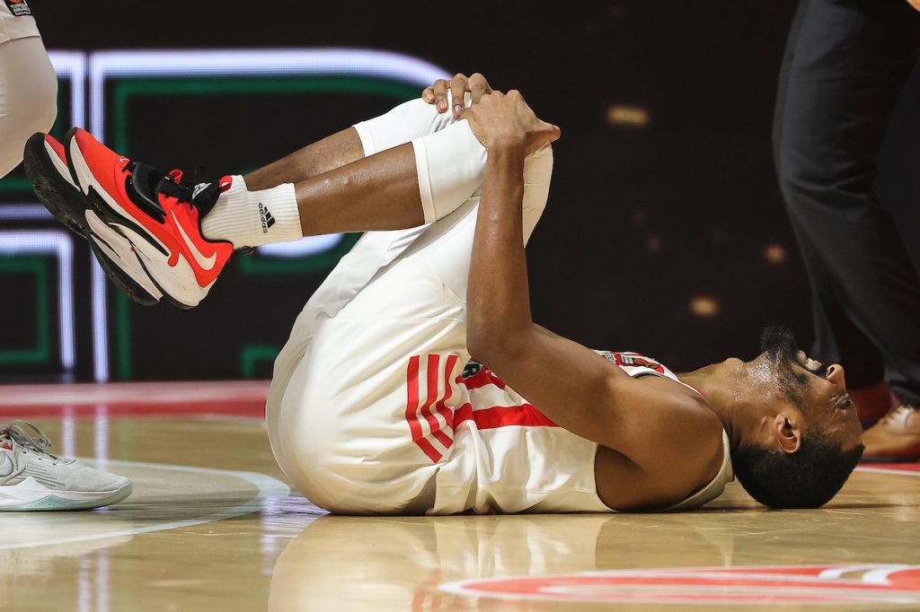 SAZNAJEMO Zvezda ima problem s Holinsom i Lazićem… Evo kad bi trebalo da se vrate na teren