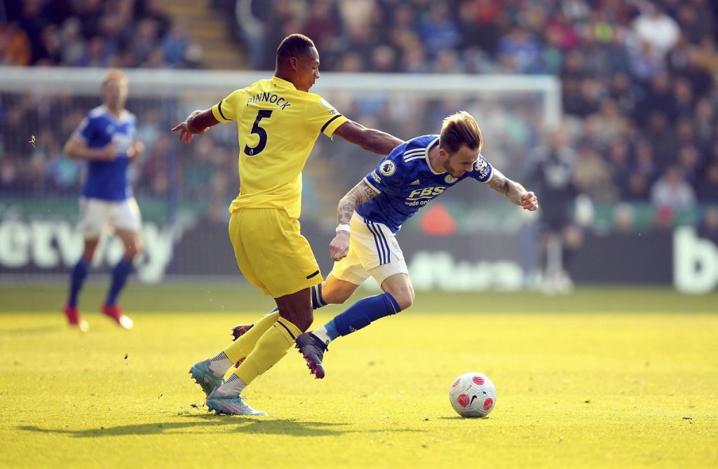 PREMIJER LIGA Lester dominirao, pa strepeo pred „pčelicama“ (VIDEO)