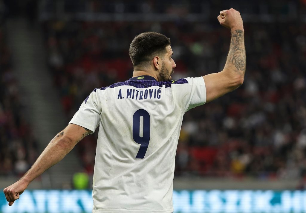 POLUVREME Srbija vodi u Budimpešti! Nije pogodio, ali je Mitrogol „skuvao“ autogol Mađara (VIDEO)