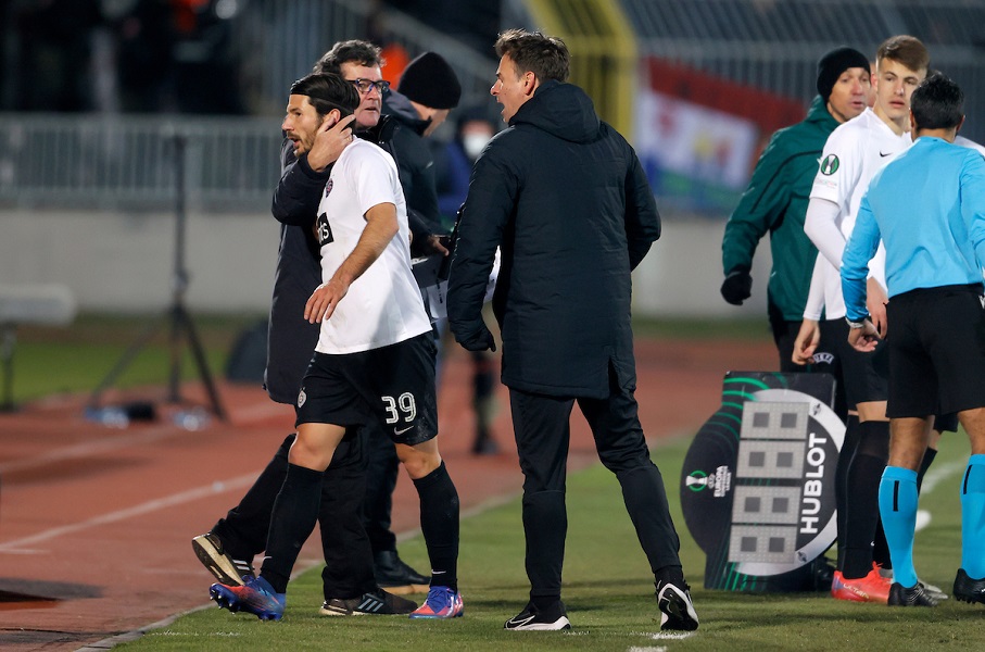 STANOJEVIĆ O ZVIŽDUCIMA JOJIĆU: Fudbaler Partizana je institucija!