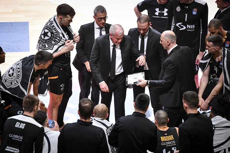 PARTIZAN SLAVI TURKE Crno-beli obezbedili drugo mesto u Grupi A